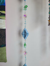 Load image into Gallery viewer, Floral Diamond