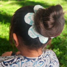 Load image into Gallery viewer, Flower Scrunchie Sets