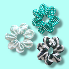 Load image into Gallery viewer, Flower Scrunchie Sets