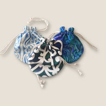 Load image into Gallery viewer, Drawstring Gift Bag Set