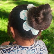 Load image into Gallery viewer, Flower Scrunchie Sets
