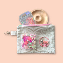 Load image into Gallery viewer, Zipper Pouch &amp; Personalised Bead Kit
